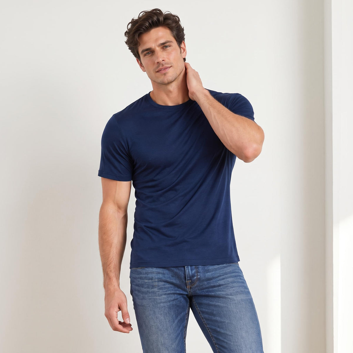 Men's Mulberry Silk Crew Neck T-Shirt for Versatile Style