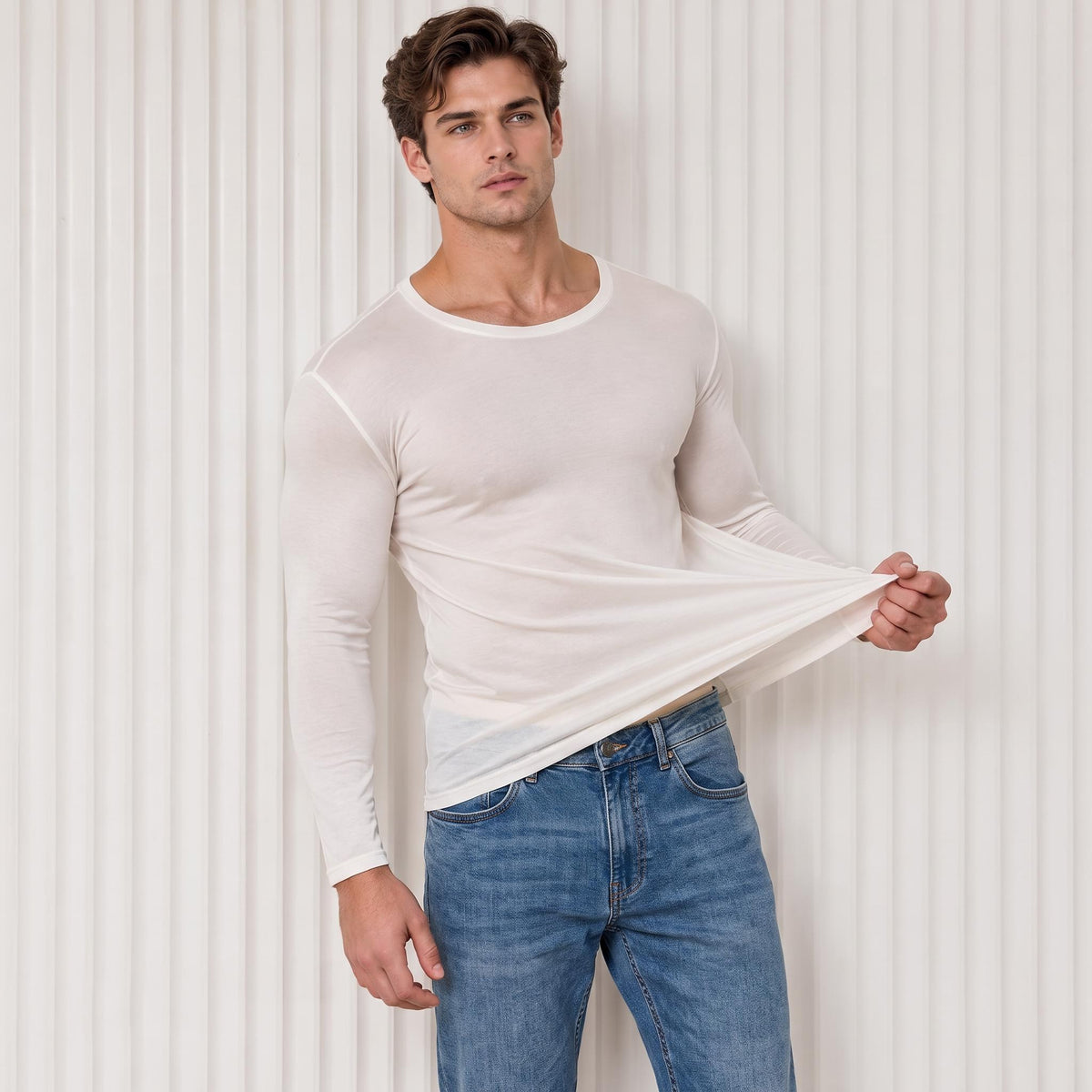 Men's Silk Long Sleeve Crewneck T-Shirt for Comfort and Style