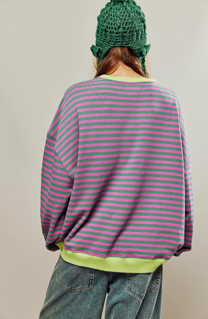 Bold Striped Oversized Sweatshirt with Contrast Trim 1