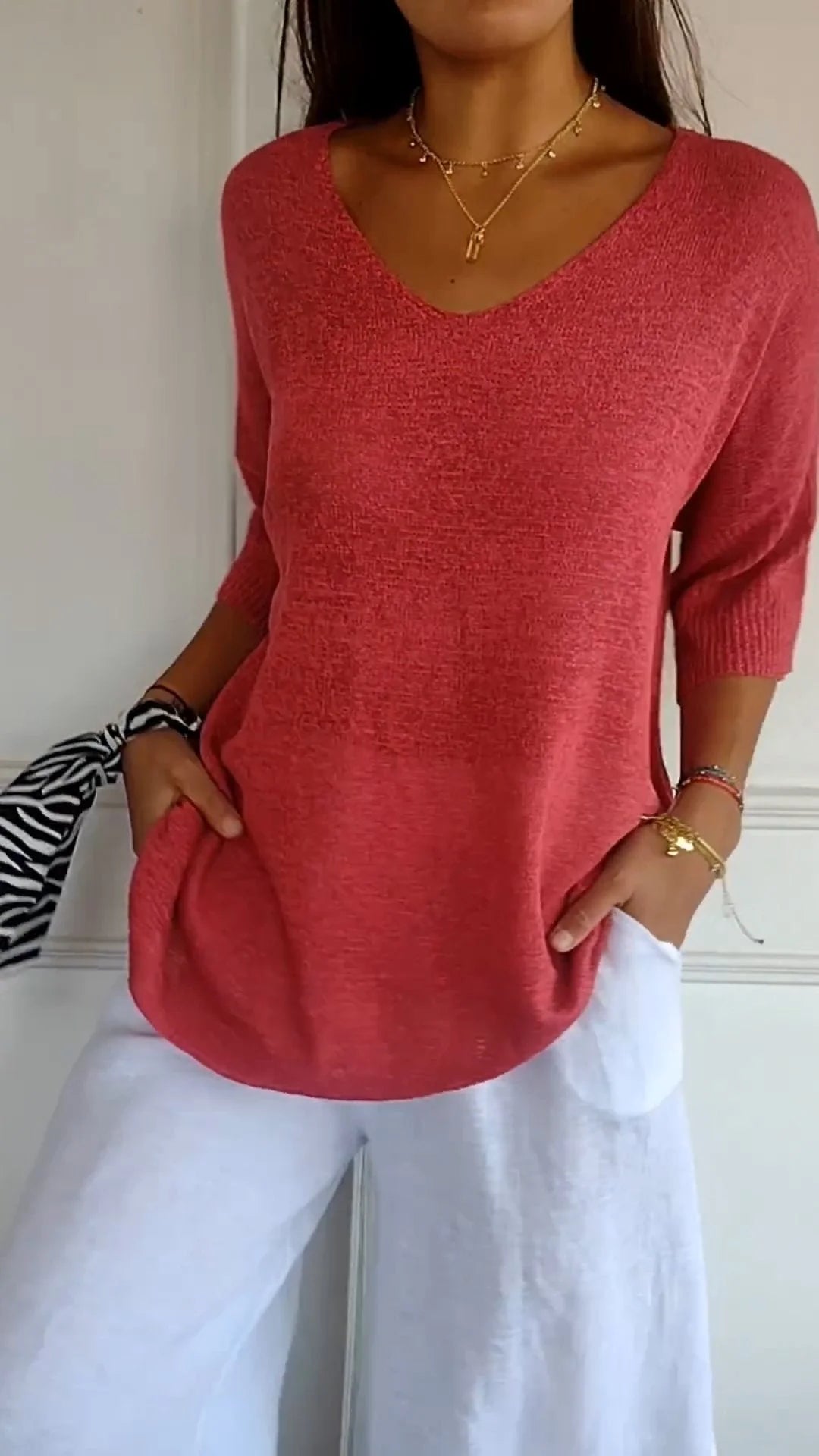 Breathable V-Neck Knit Top for Women in Various Colors 1