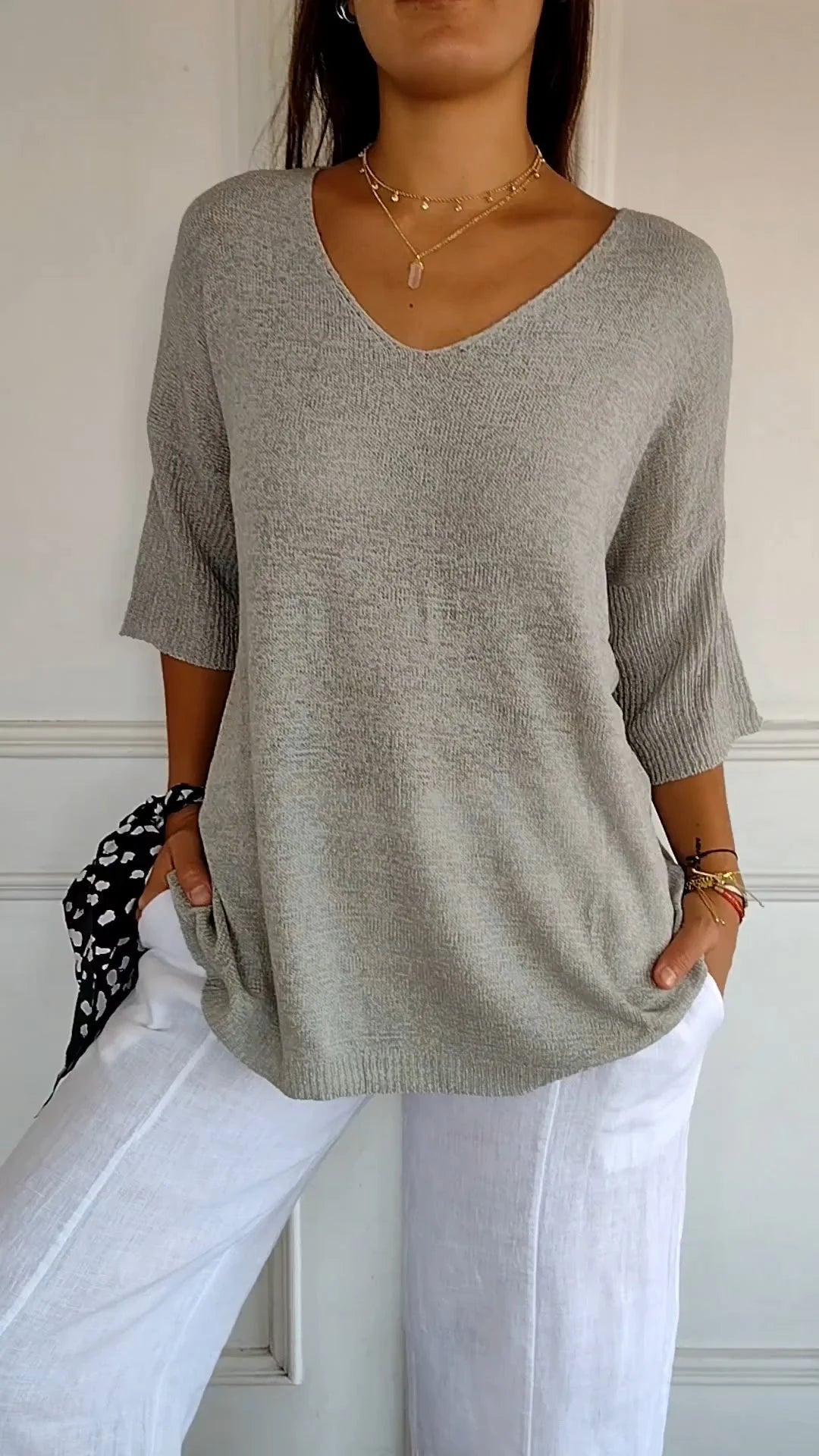 Breathable V-Neck Knit Top for Women in Various Colors 10
