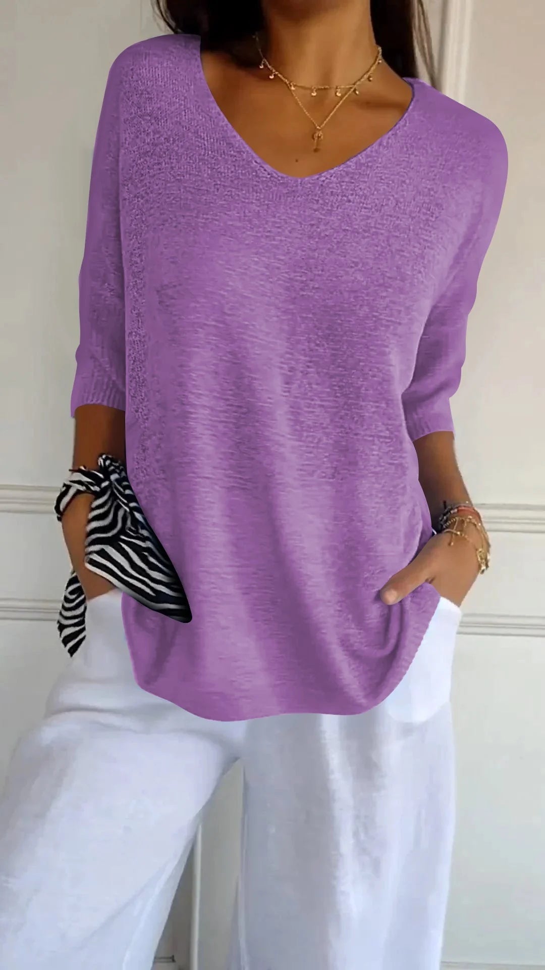 Breathable V-Neck Knit Top for Women in Various Colors 8