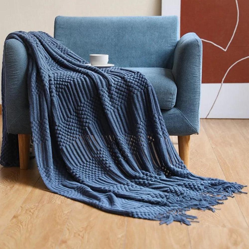 Cozy Knitted Throw Blanket - Soft Acrylic Vintage Style for Home Decor