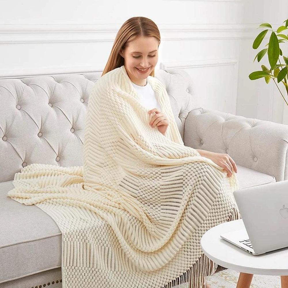 Cozy Knitted Throw Blanket - Soft Acrylic Vintage Style for Home Decor