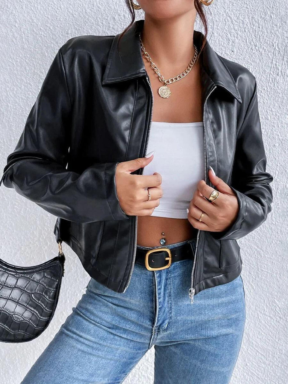 Cropped Black Vegan Leather Jacket with Wide Collar 2