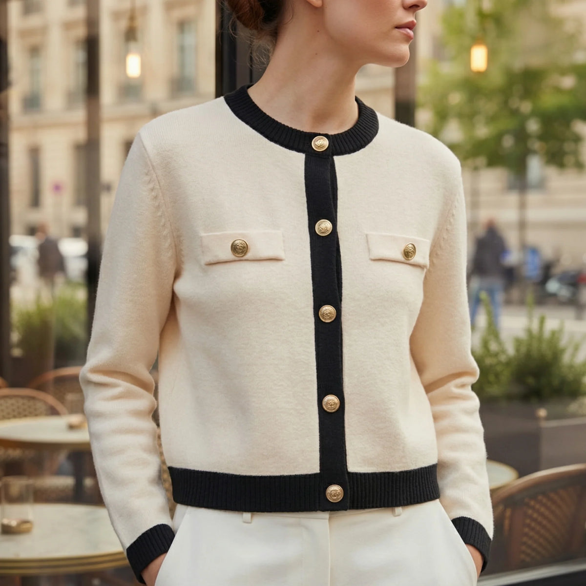 Elegant Knit Women's Cardigan with Gold Buttons and Pockets 0