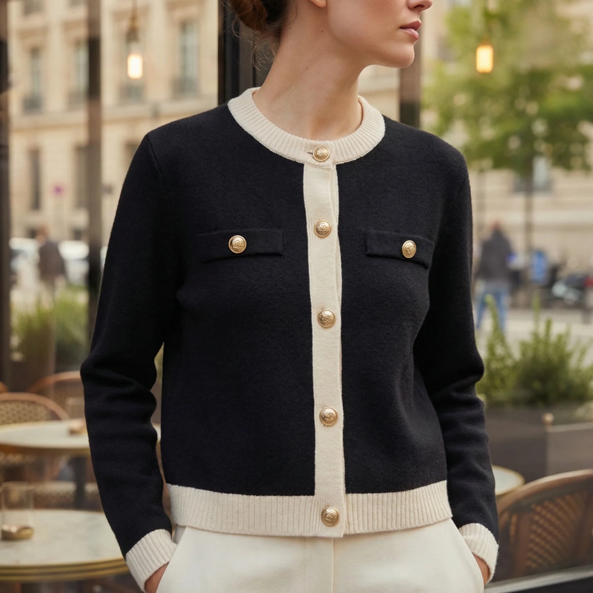Elegant Knit Women's Cardigan with Gold Buttons and Pockets 3