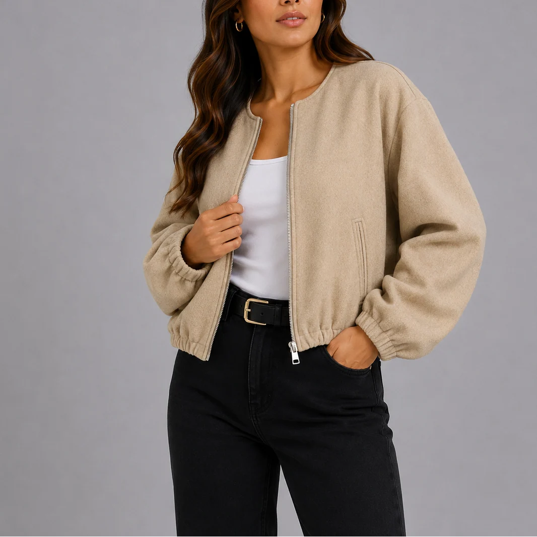 Lightweight Women's Bomber Jacket with Practical Pockets 3