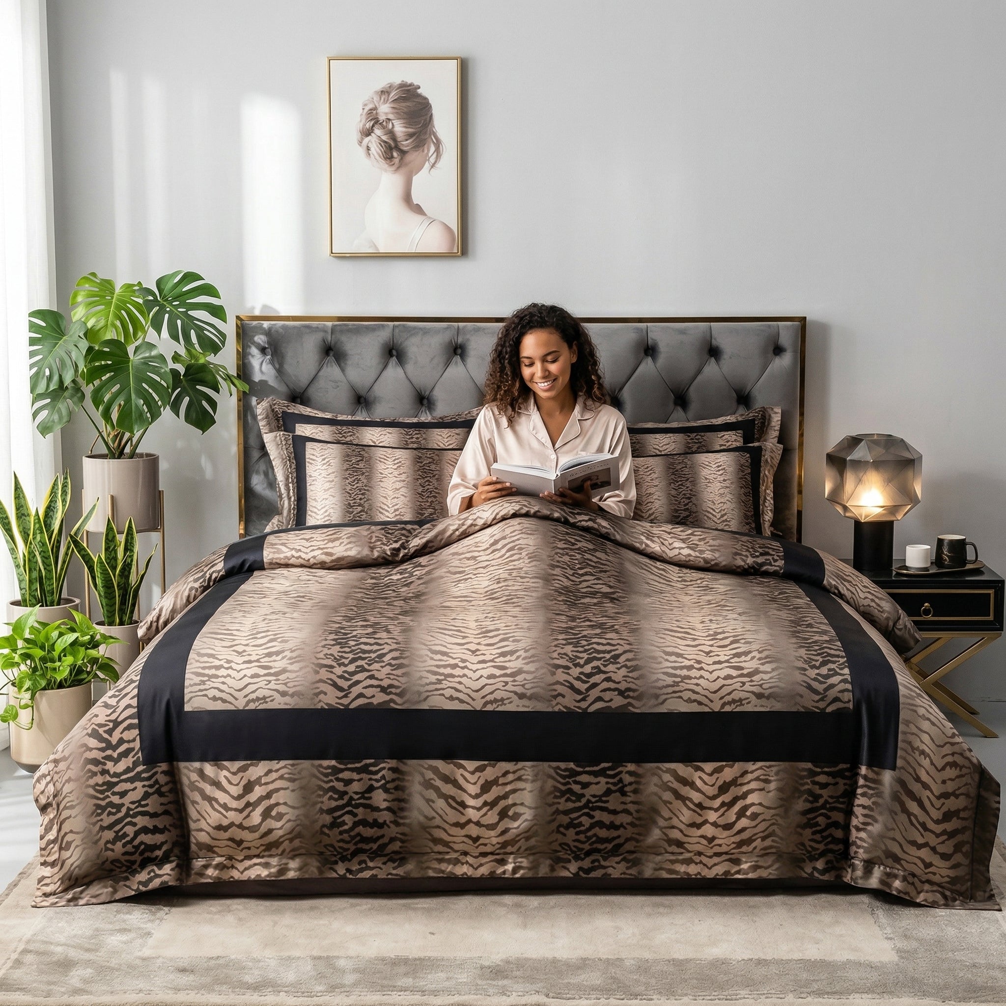 Queen-size Nature Inspired Mosaic Duvet Cover Bedding Set with brown and black animal print, 600 thread count cotton.