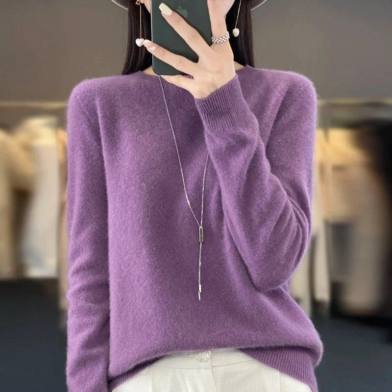 Soft Cashmere Sweater for Women in Relaxed Fit 20