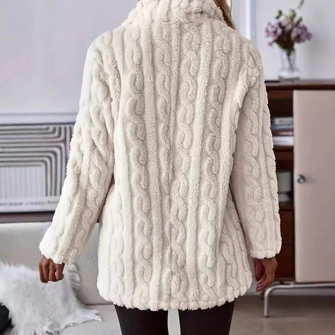 Teddy Winter Coat for Women with Cable Texture and Wide Collar 1