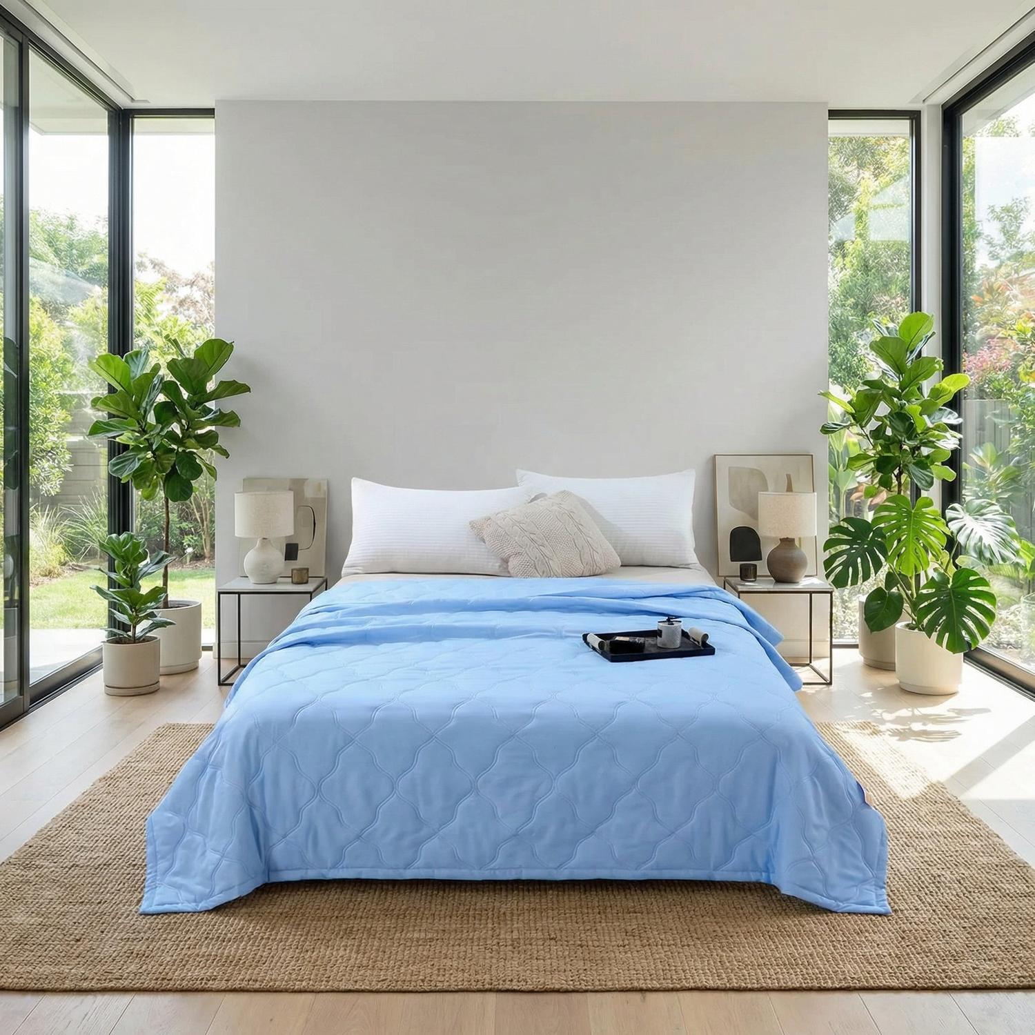 Cooling Blanket - Breathable Cotton Quilt for Spring and Summer