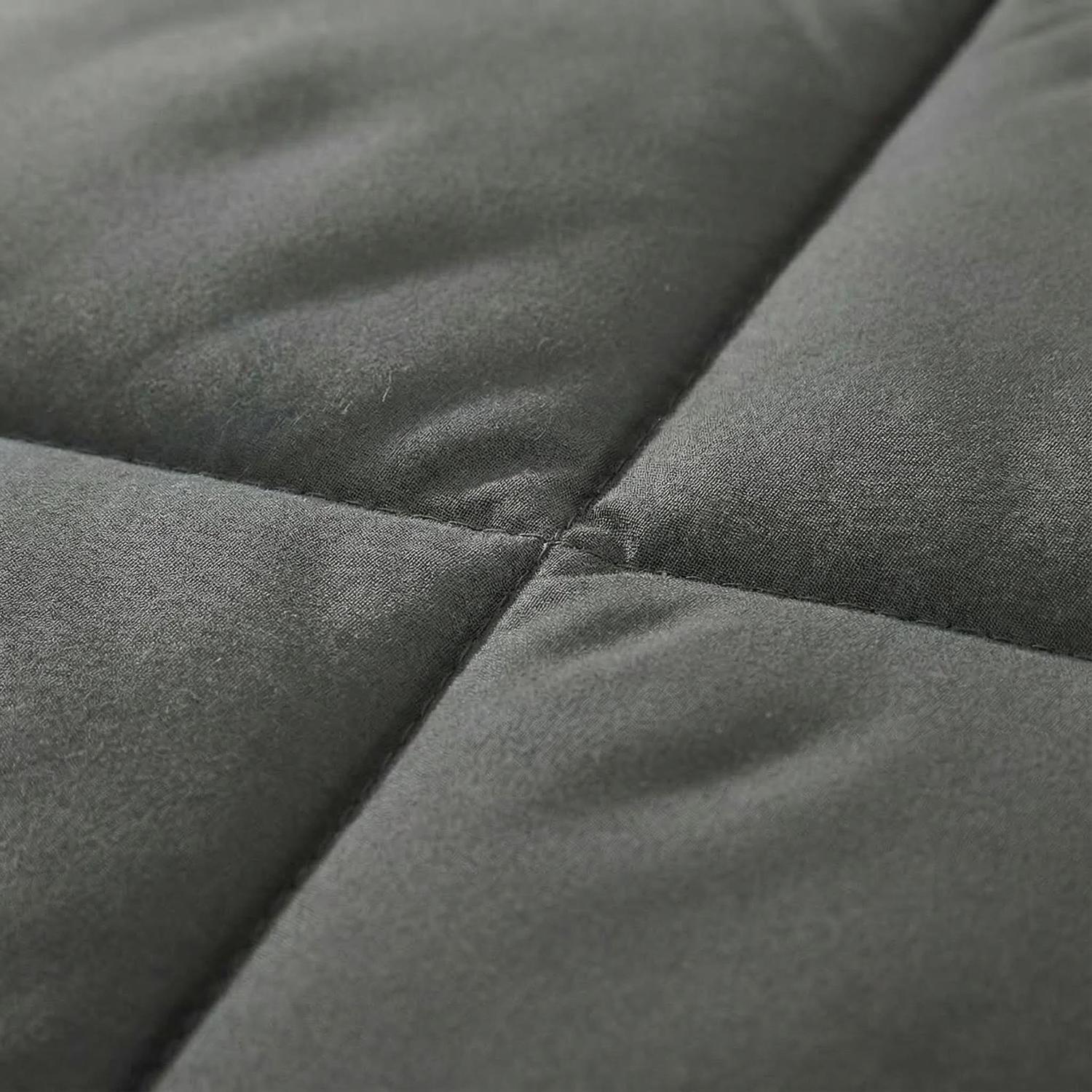 Diamond Grid Quilt - Double Thick Comforter for Home and Hotel