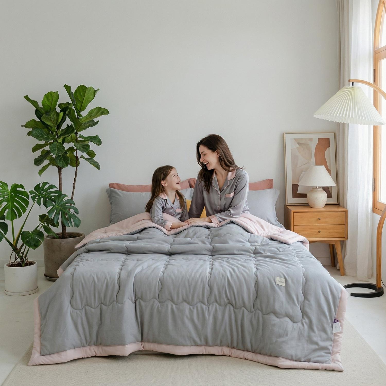 Japanese Summer Quilt - Lightweight Polyester Cotton Bedding