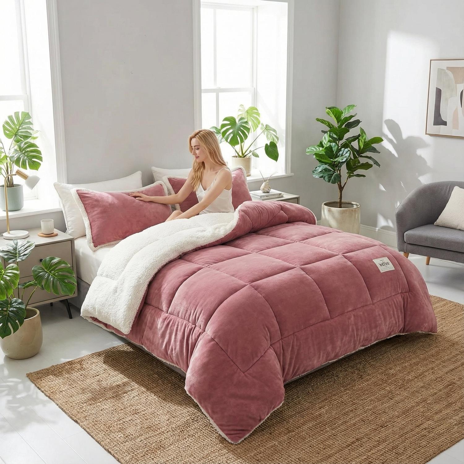 Lamb Wool Thickened Quilt