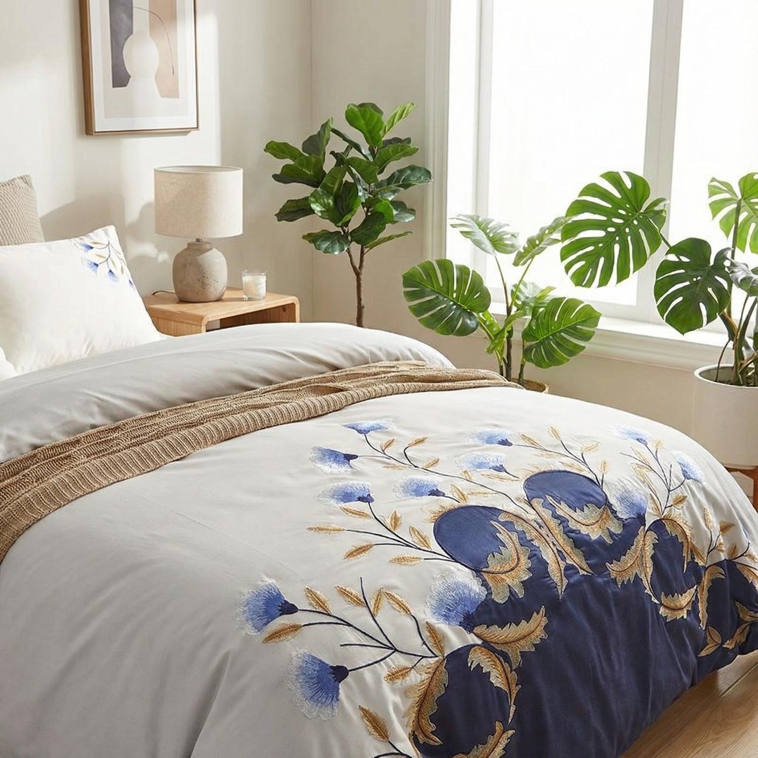 Mason | Luxurious Woven Bedding Set