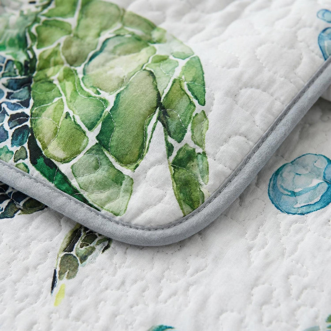 Sea Turtle Printed Quilt Set