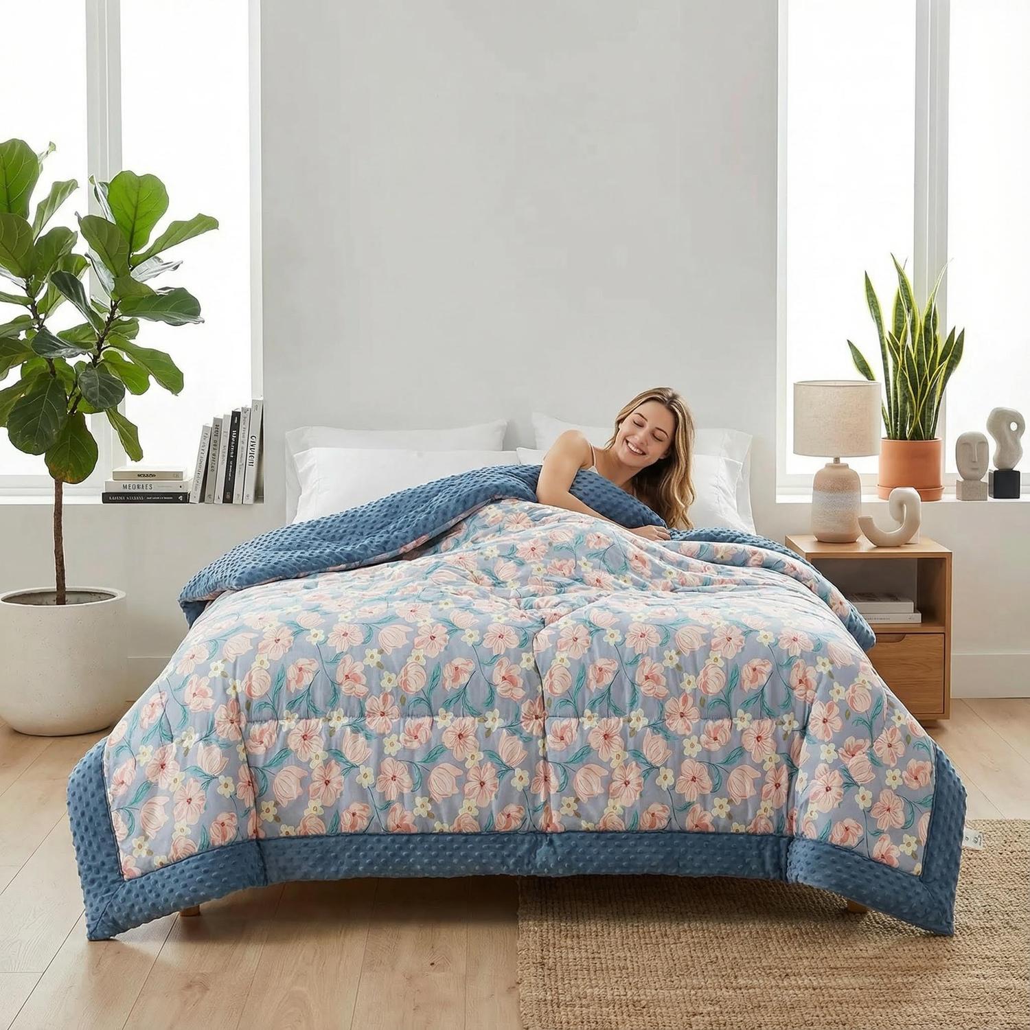 Velvet Winter Quilt for Dormitory Use